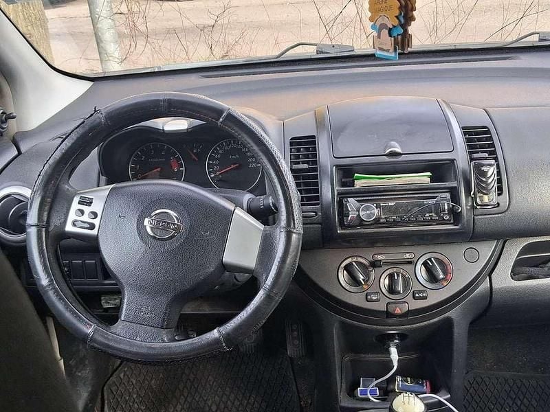 Usata Nissan Note Acenta 68 CV (50 kW) 2010 Utilitaria