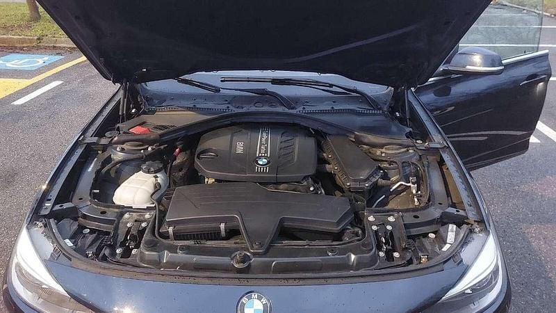 Usata BMW 320 Gran Turismo Luxury Line 184 CV (135 kW) 2013 Blu/azzurro Coupé