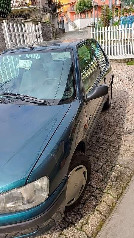 Usata 1996 Peugeot 106 Due volumi | 3000 € - Immagine 1/4
