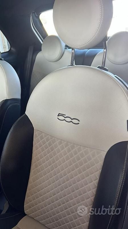 Usata Fiat 500 Dolcevita 70 CV (51 kW) 2021 Nero Utilitaria