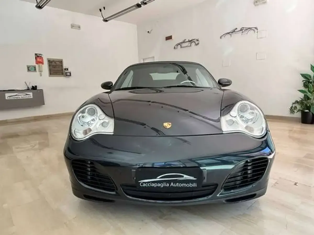 Usata Porsche 911 Carrera 4S Cabriolet 320 CV (235 kW) 2005 Blu/azzurro Cabrio