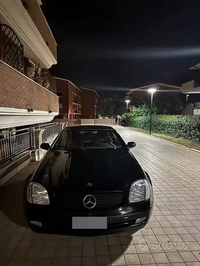Usata Mercedes SLK200 192 CV (141 kW) 1999 Nero Cabrio