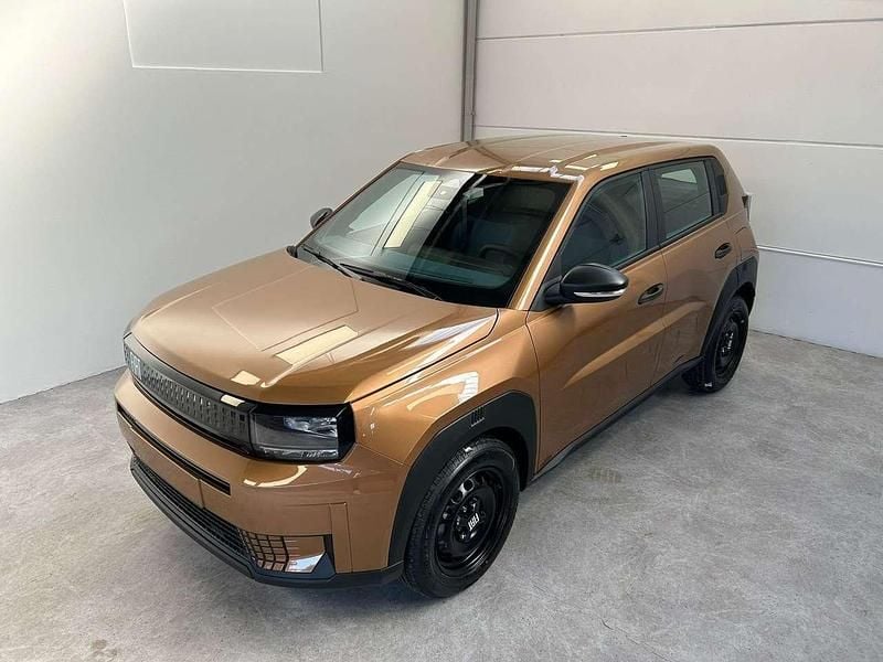 Nuova Fiat Grande Panda Pop 110 CV (80 kW) 2026 Marrone Utilitaria