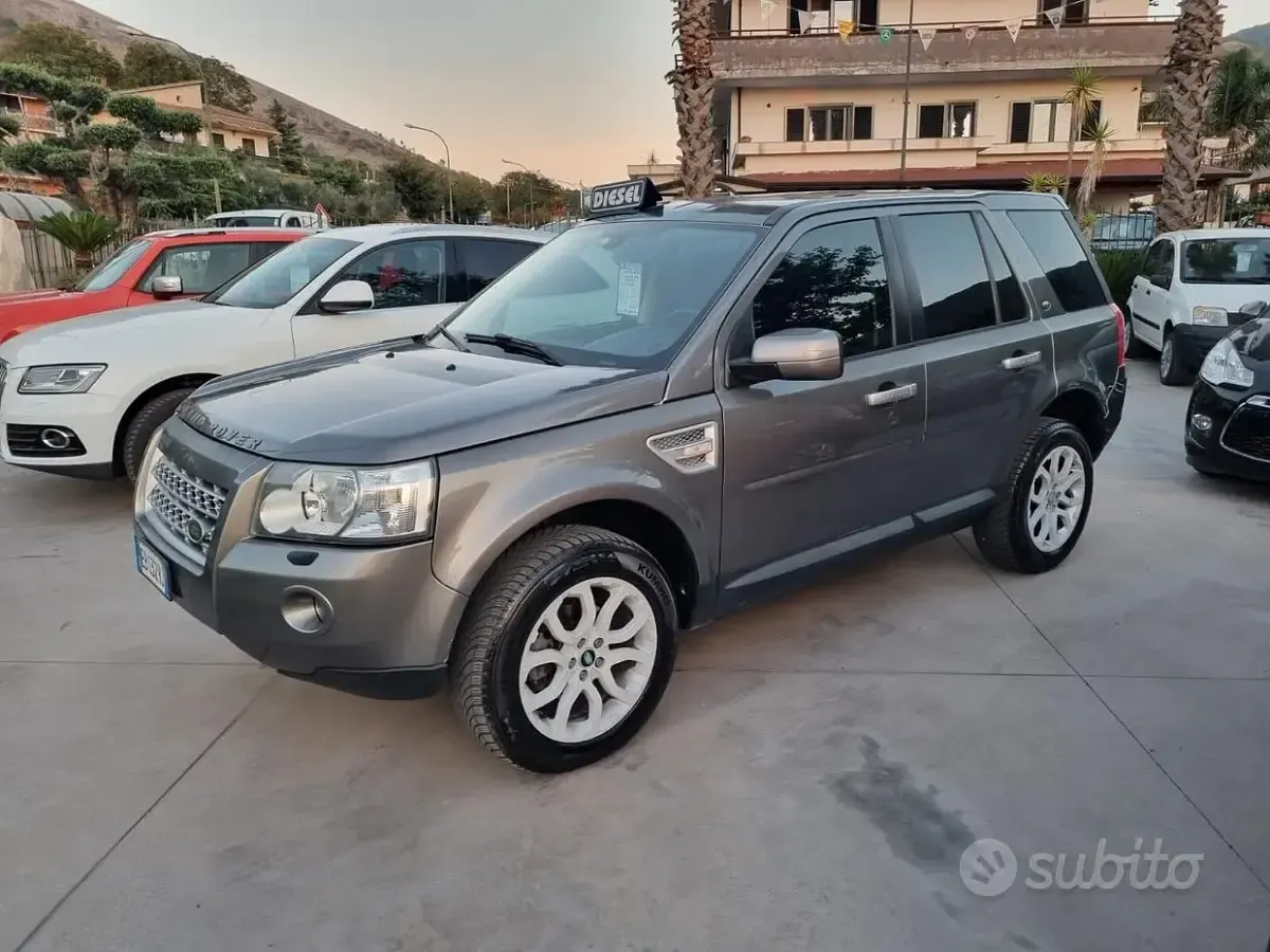 Usata Land Rover Freelander 2 S 160 CV (117 kW) 2010 Marrone SUV