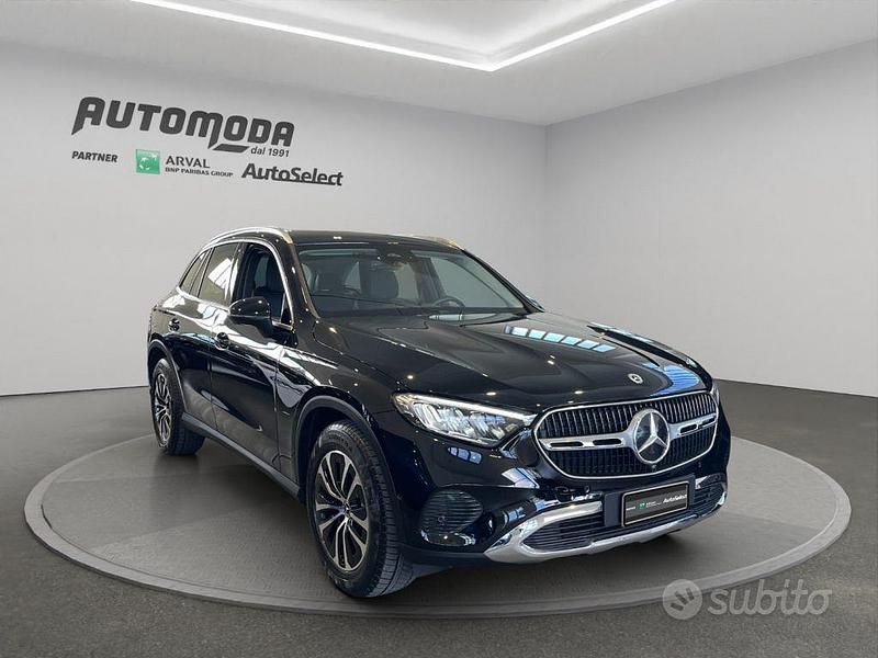 Usata Mercedes GLC220 197 CV (144 kW) 2023 Nero SUV