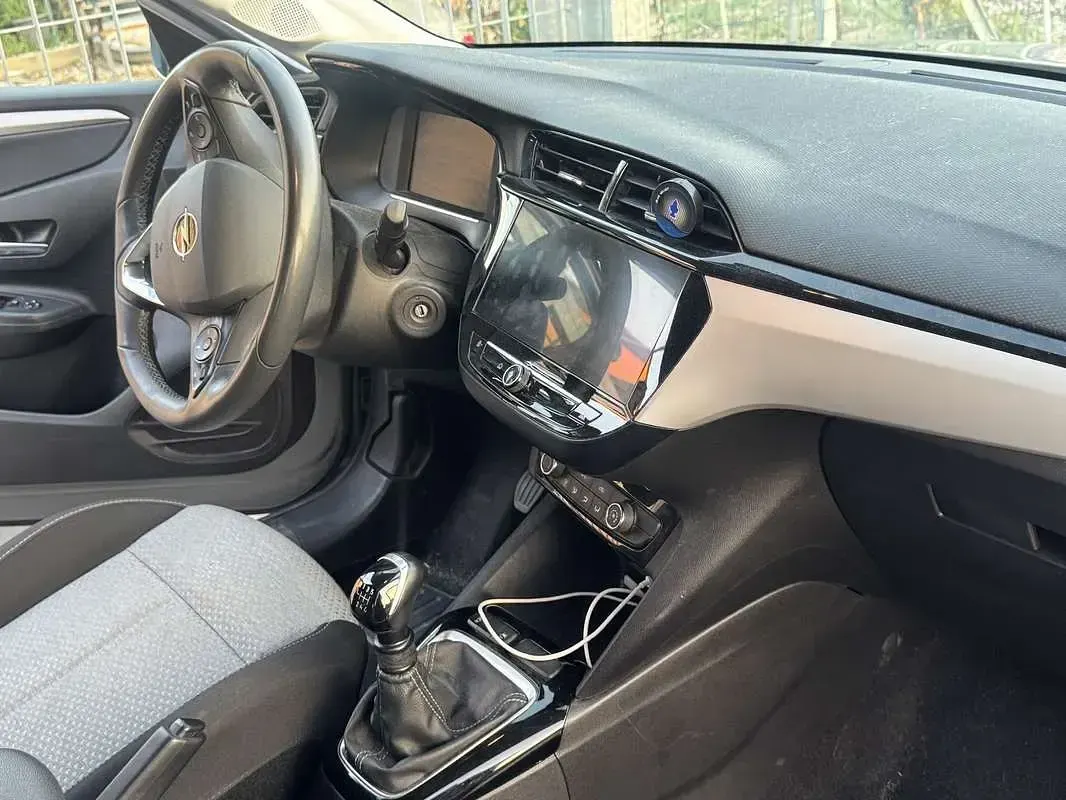 Usata Opel Corsa S 101 CV (74 kW) 2024 Utilitaria