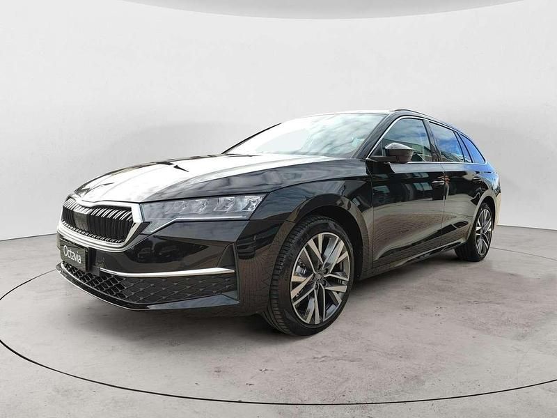 Nero Nuova 2025 Skoda Octavia Style Station wagon | 32.900 € (Buon prezzo) - Immagine 1/4