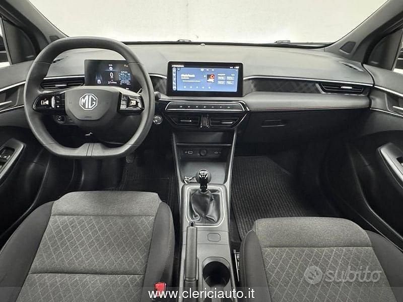 Usata MG MG3 Comfort 194 CV (142 kW) 2025 Nero Utilitaria