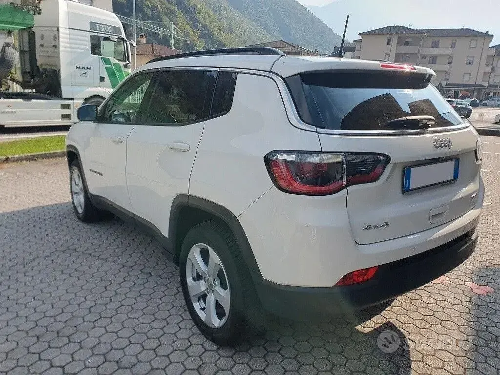 Usata Jeep Compass Longitude 140 CV (102 kW) 2018 Bianco SUV