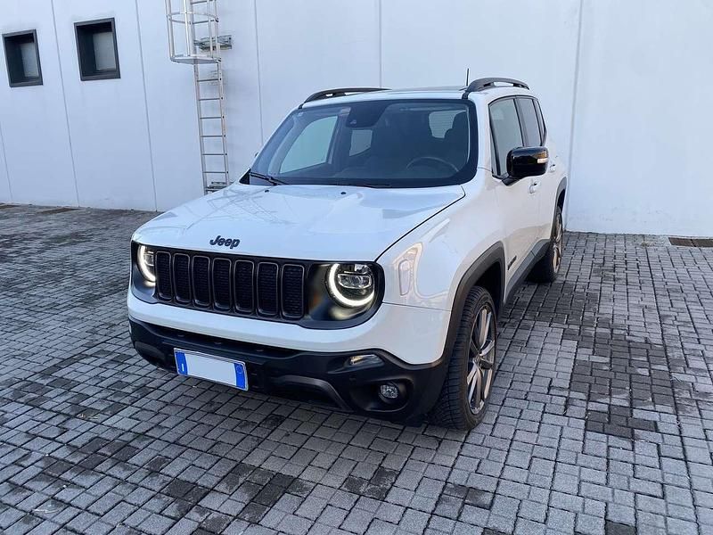 Usata Jeep Renegade Trailhawk 241 CV (177 kW) 2023 Bianco SUV