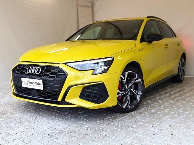 Usata Audi A3 e-tron S-Line 2024 Giallo Utilitaria