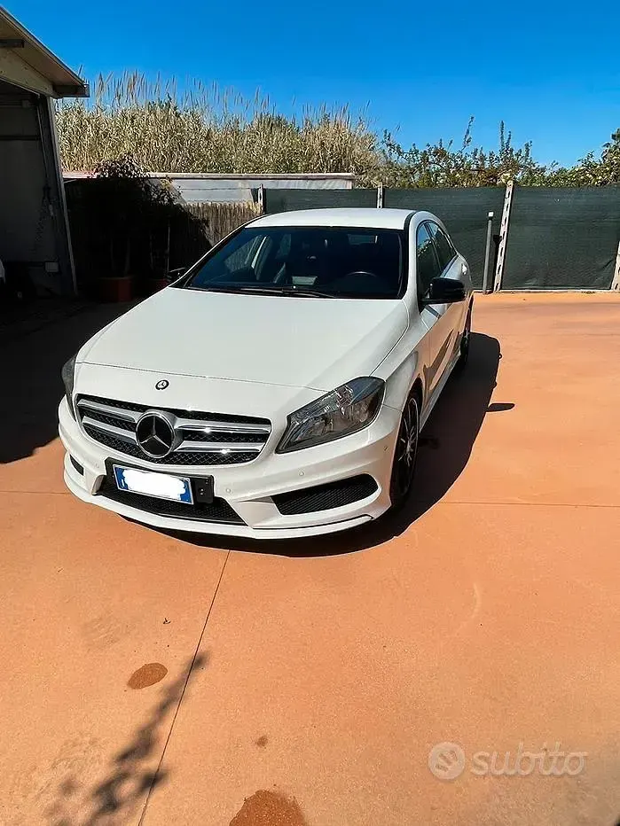 Usata Mercedes A200 Premium 156 CV (114 kW) 2015 Bianco Berlina