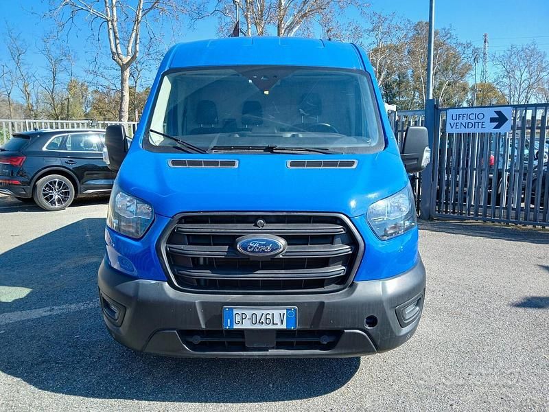 Begagnad Ford Transit Trend 131 HK (96 kW) 2023 Blå Sedan