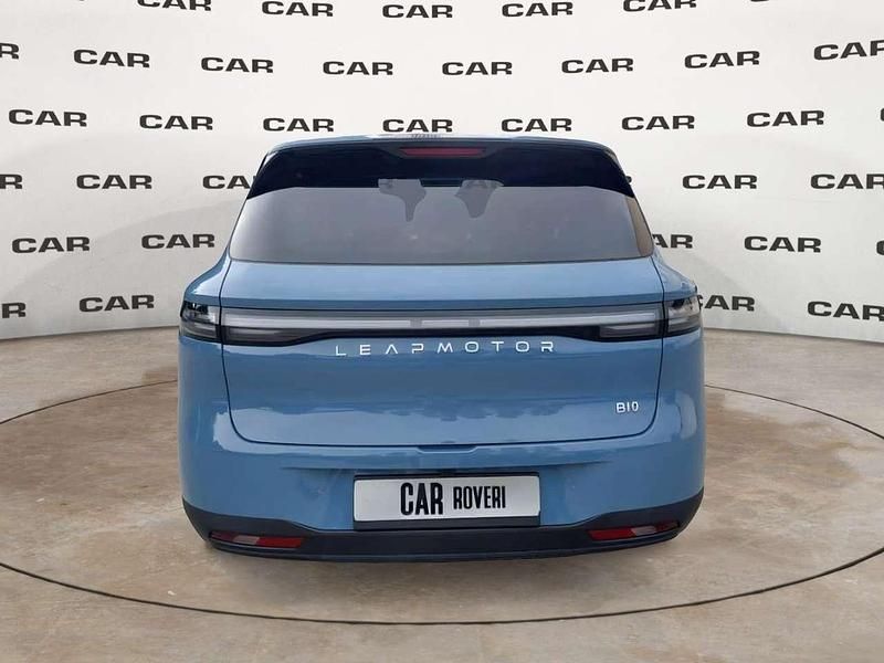 Nuova Leapmotor B10 160 kW (218 CV) 2026 Blu/azzurro SUV