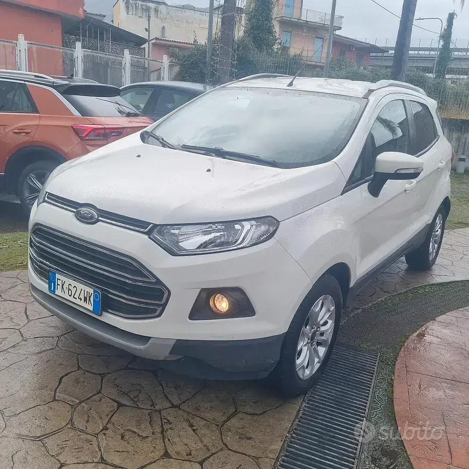 Usata Ford Ecosport Titanium 95 CV (69 kW) 2017 Bianco SUV