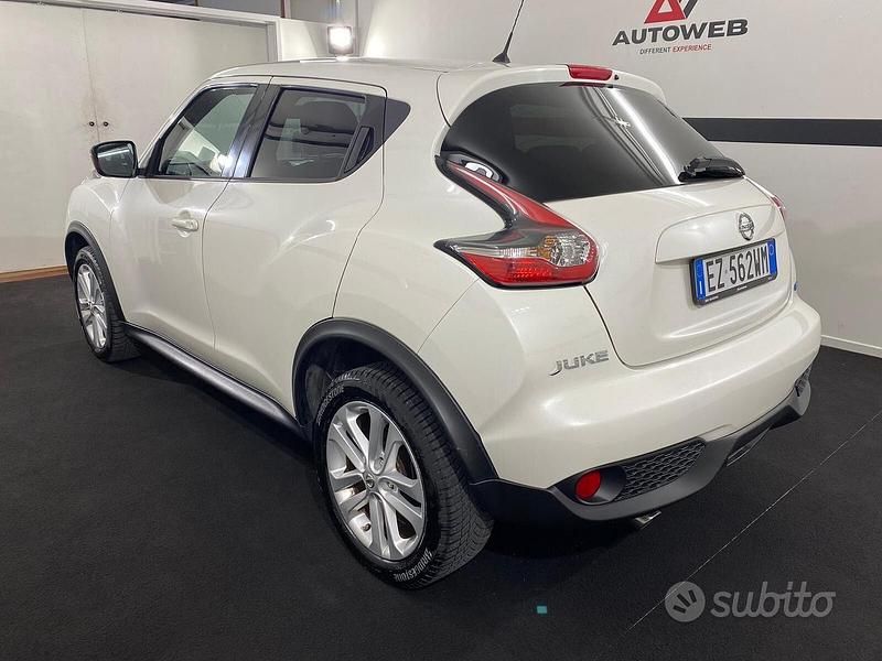 Usata Nissan Juke Tekna 110 CV (80 kW) 2015 Bianco SUV