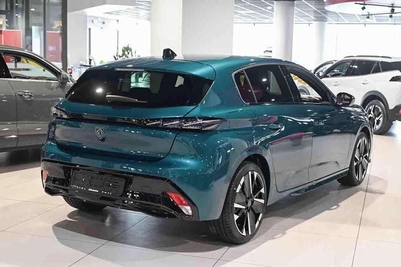 Nuova Peugeot 308 GT 136 CV (100 kW) 2026 Blu Berlina