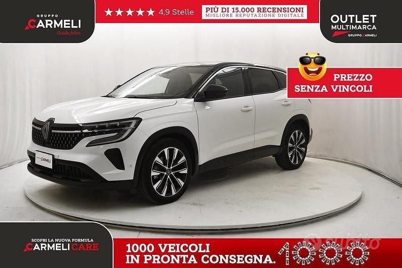 Usata Renault Austral Techno 199 CV (146 kW) 2024 Bianco SUV