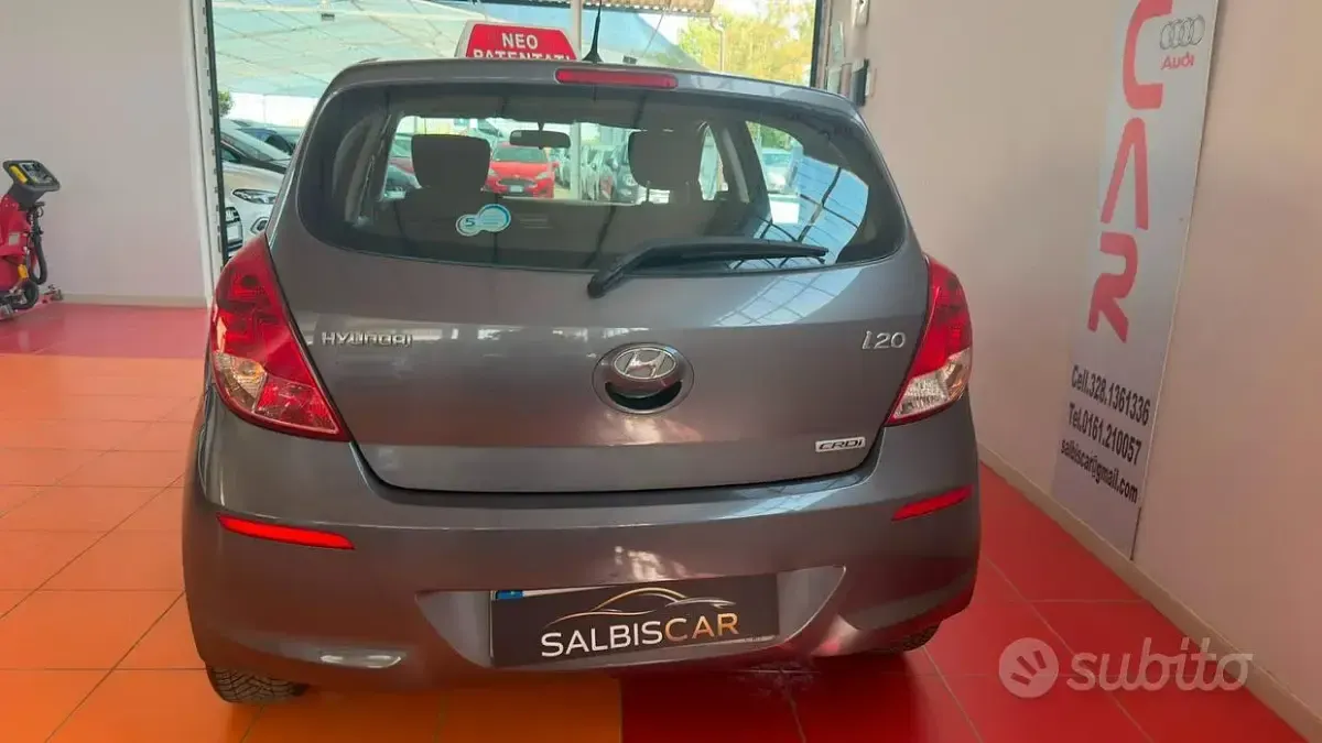 Usata Hyundai i20 Classic 75 CV (55 kW) 2014 Grigio Utilitaria