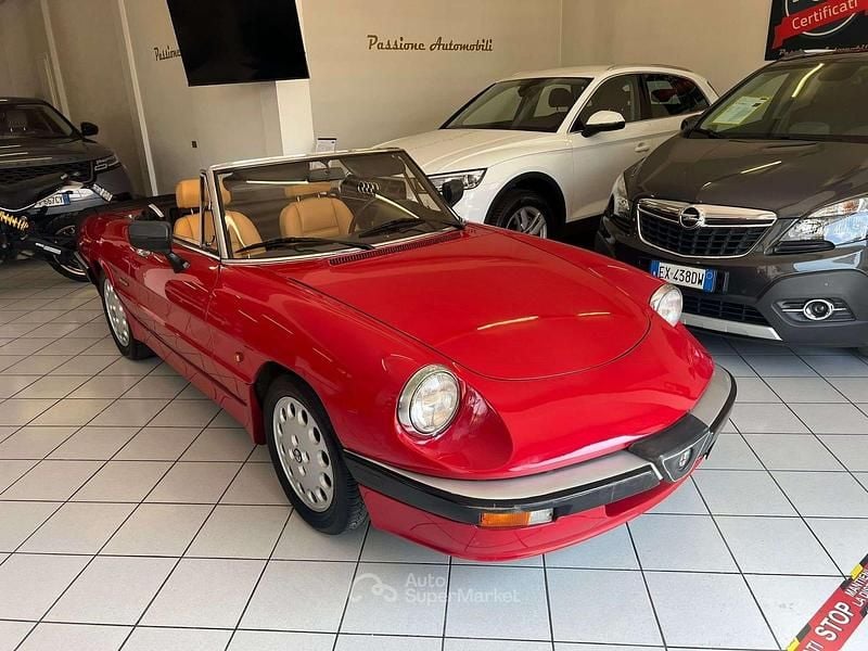 Usata Alfa Romeo Spider Quadrifoglio Verde 125 CV (91 kW) 1988 Other Cabrio