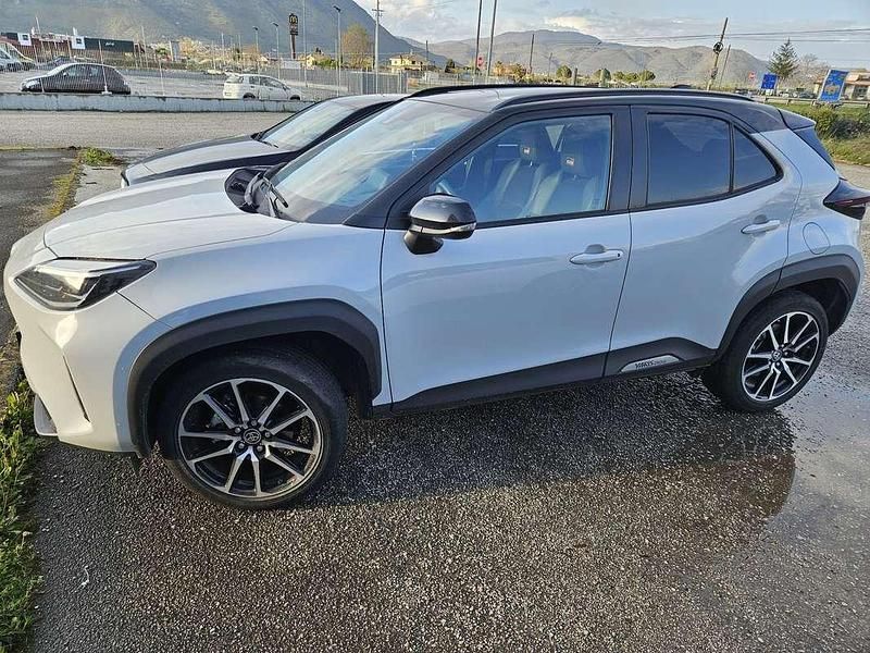 Usata Toyota Yaris Cross Sport 92 CV (67 kW) 2023 SUV