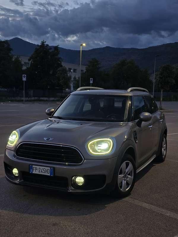 Usata 2018 Mini One D Countryman SUV | 10.500 € (Buon prezzo) - Immagine 1/4