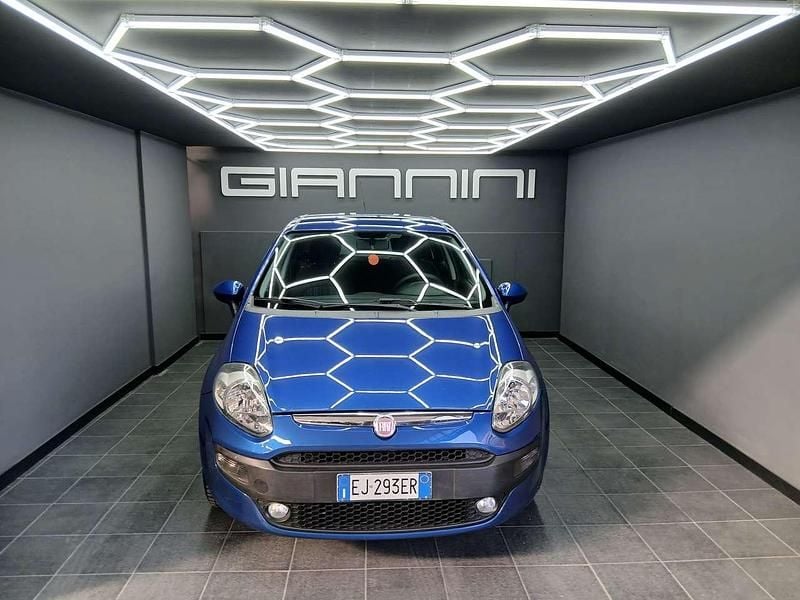 Usata Fiat Punto Evo Dynamic 69 CV (50 kW) 2011 Blu/azzurro Utilitaria