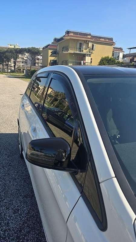 Usata Mercedes B180 Executive 109 CV (80 kW) 2013 Bianco Utilitaria