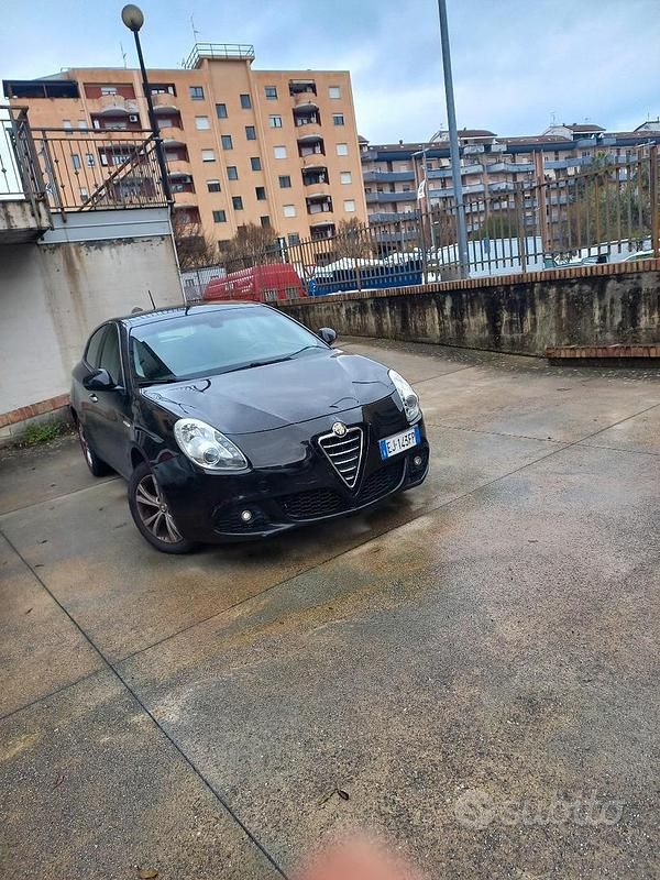 Usata Alfa Romeo Giulietta 140 CV (102 kW) 2011 Utilitaria