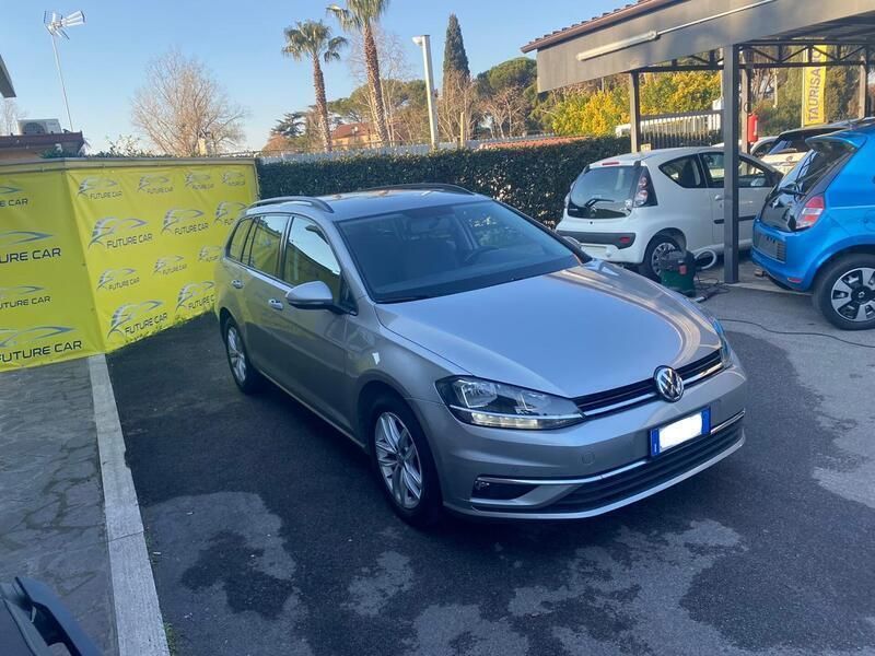 Usata VW Golf VII Business 116 CV (85 kW) 2019 Argento Station wagon