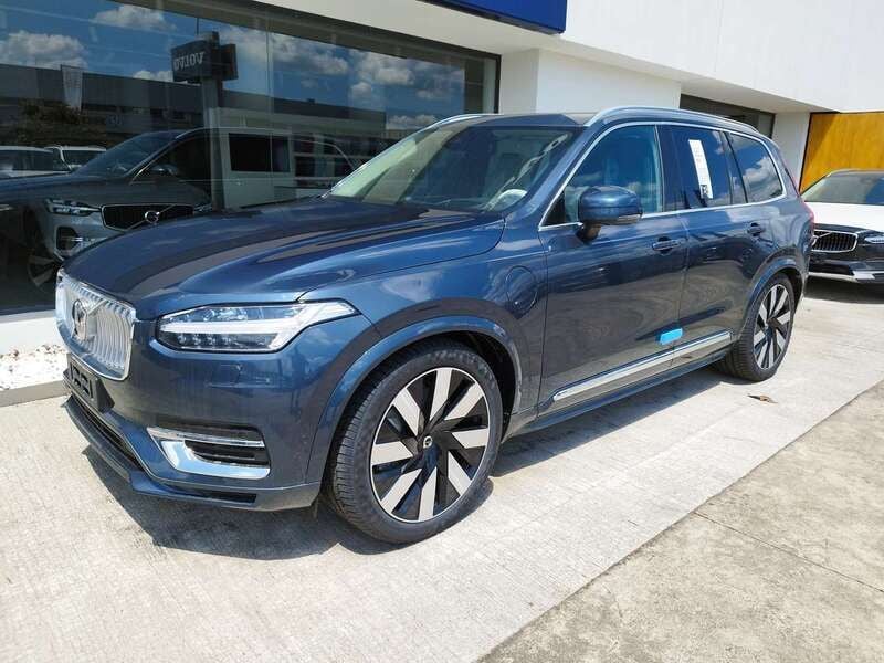 Usata Volvo XC90 Ultimate 335 CV (246 kW) 2024 Blu/azzurro SUV