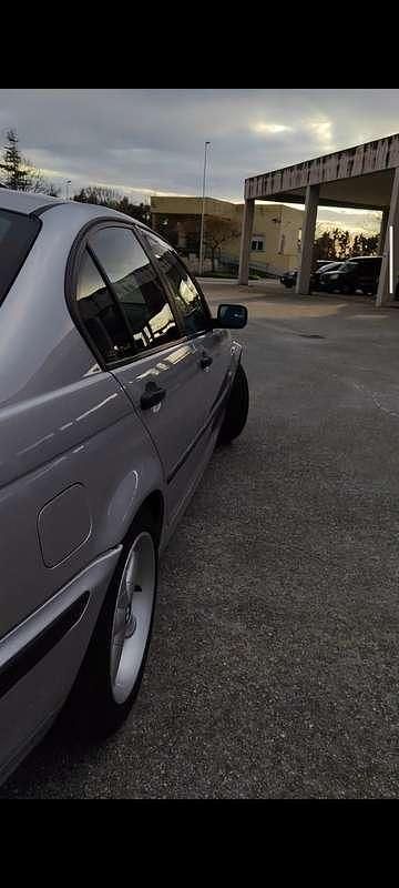 Usata BMW 318 118 CV (86 kW) 1998 Berlina