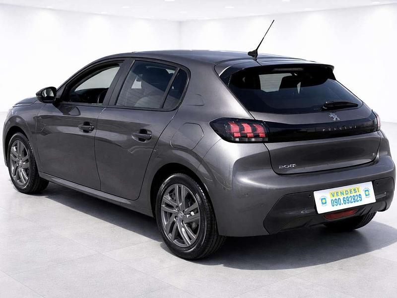 Usata Peugeot 208 Active 102 CV (75 kW) 2022 Grigio Utilitaria