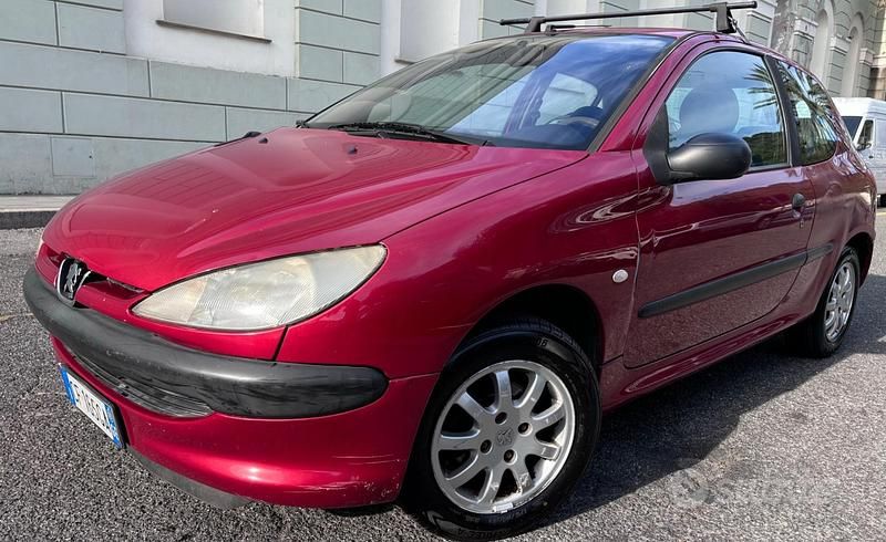 Usata Peugeot 206 59 CV (43 kW) 2003 Rosso Coupé