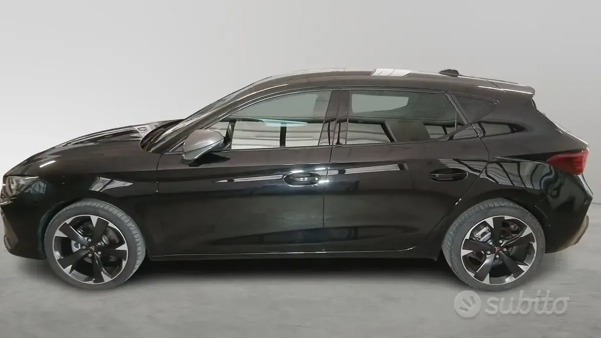 Usata Cupra Leon 150 CV (110 kW) 2025 Nero Berlina