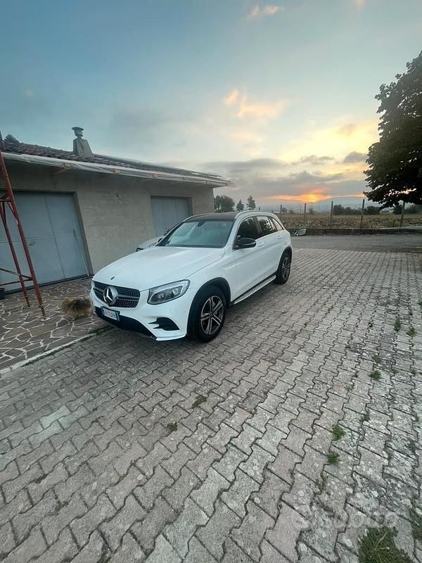 Usata 2019 Mercedes 250 Station wagon | 25.000 € - Immagine 1/4