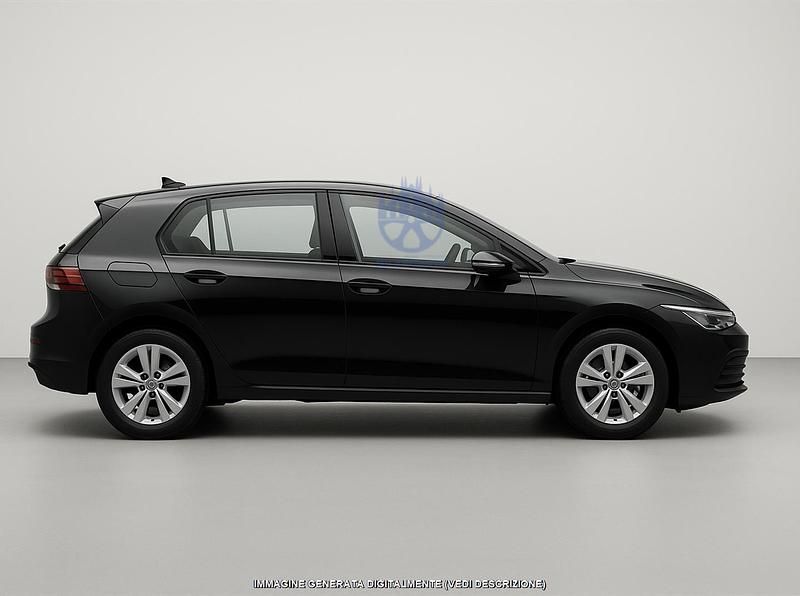 Usata VW Golf VIII Life 150 CV (110 kW) 2022 Nero Utilitaria