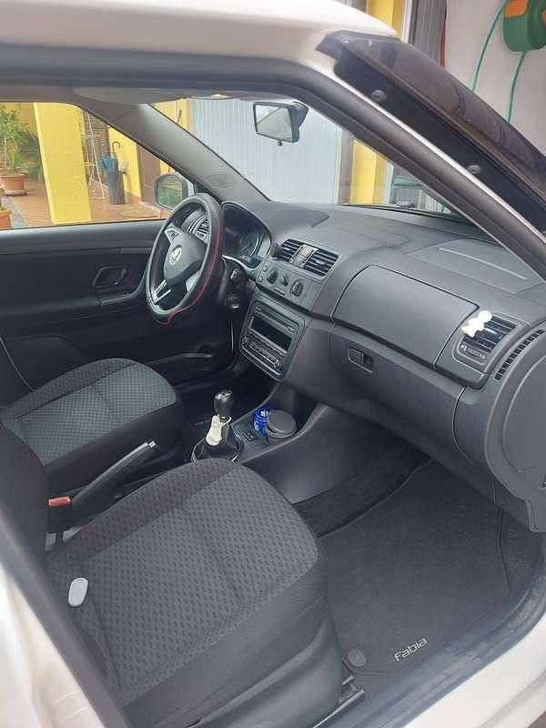 Usata Skoda Fabia Drive 75 CV (55 kW) 2014 Station wagon