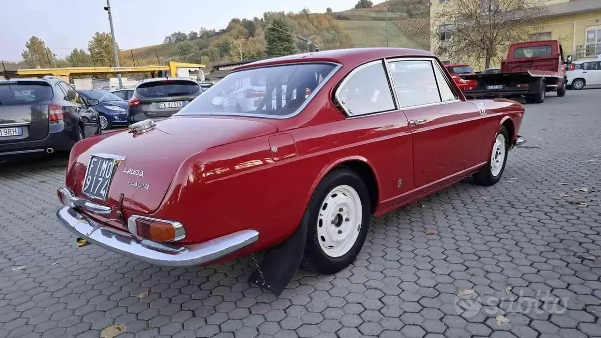 Begagnad Lancia Flavia 88 HK (64 kW) 1960 Röd Sportkupé