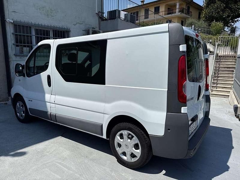 Usata Renault Trafic 114 CV (83 kW) 2014 Bianco Monovolume