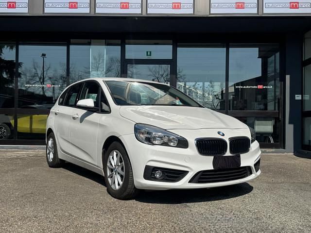 Usata BMW 218 Active Tourer Advantage 135 CV (99 kW) 2016 Bianco Monovolume