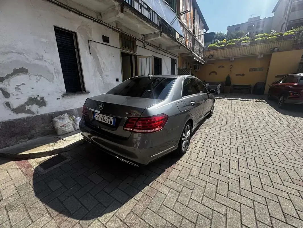 Usata Mercedes E200 Premium 136 CV (100 kW) 2016 Berlina