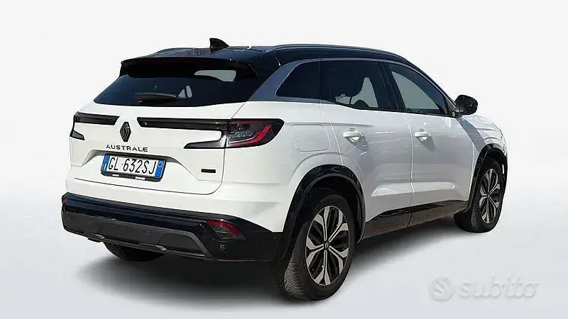 Usata Renault Austral Techno 200 CV (147 kW) 2023 Bianco SUV