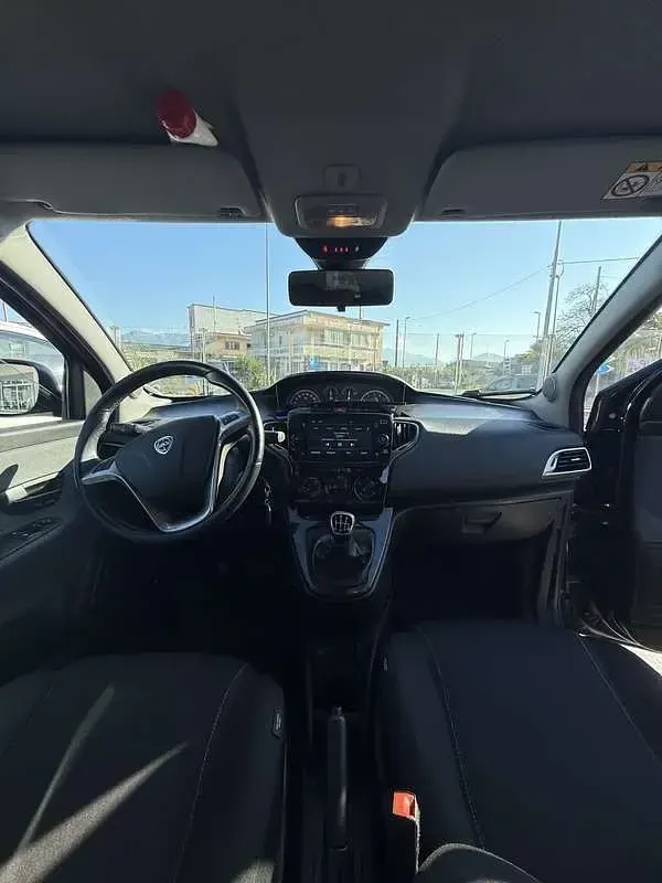 Usata Lancia Ypsilon S 69 CV (50 kW) 2023 Utilitaria