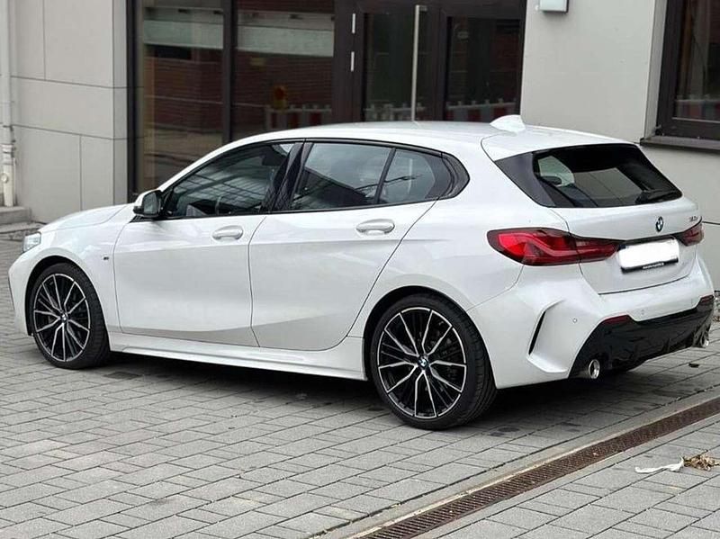 Usata BMW 120 M Sport 190 CV (139 kW) 2024 Bianco Utilitaria