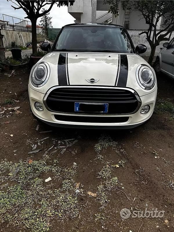 Usata Mini Cooper 95 CV (69 kW) 2016 Utilitaria
