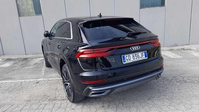 Usata Audi Q8 Sport 231 CV (169 kW) 2021 SUV