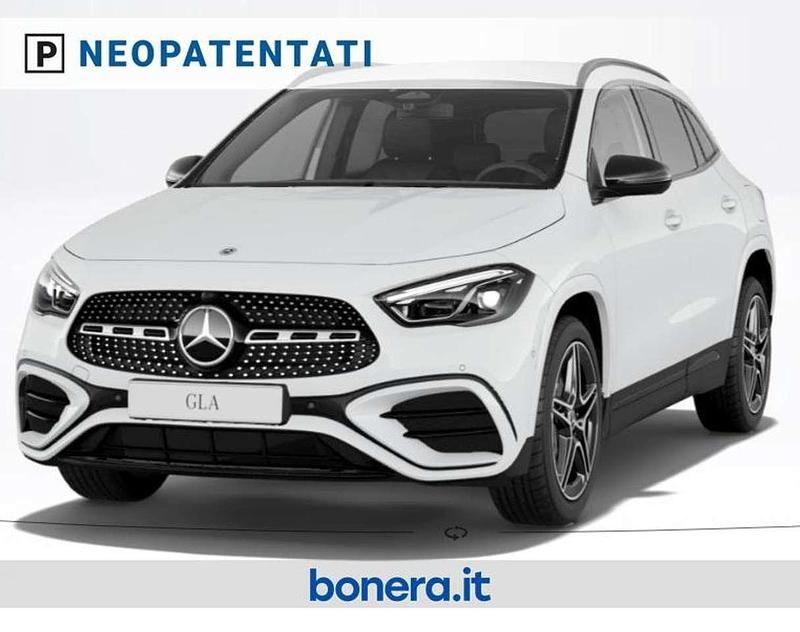 Nuova Mercedes GLA180 Advanced Plus 116 CV (85 kW) 2026 Bianco polare SUV