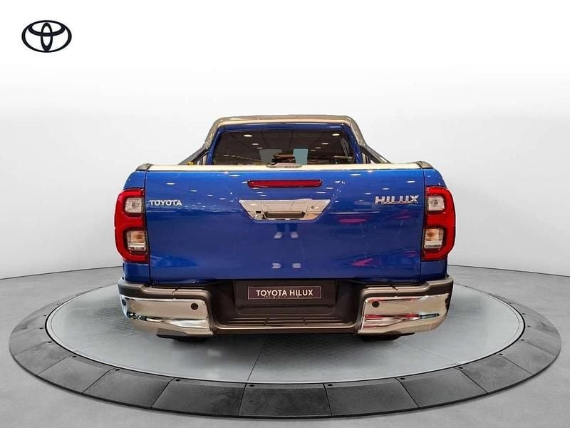 Nuova Toyota HiLux Executive 150 CV (110 kW) 2025 Grigio Pick-up