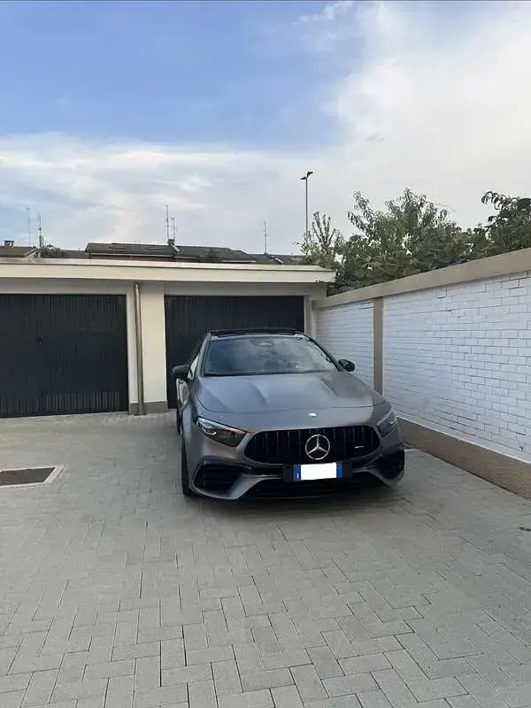 Usata Mercedes A45 AMG Premium Plus 421 CV (309 kW) 2023 Utilitaria